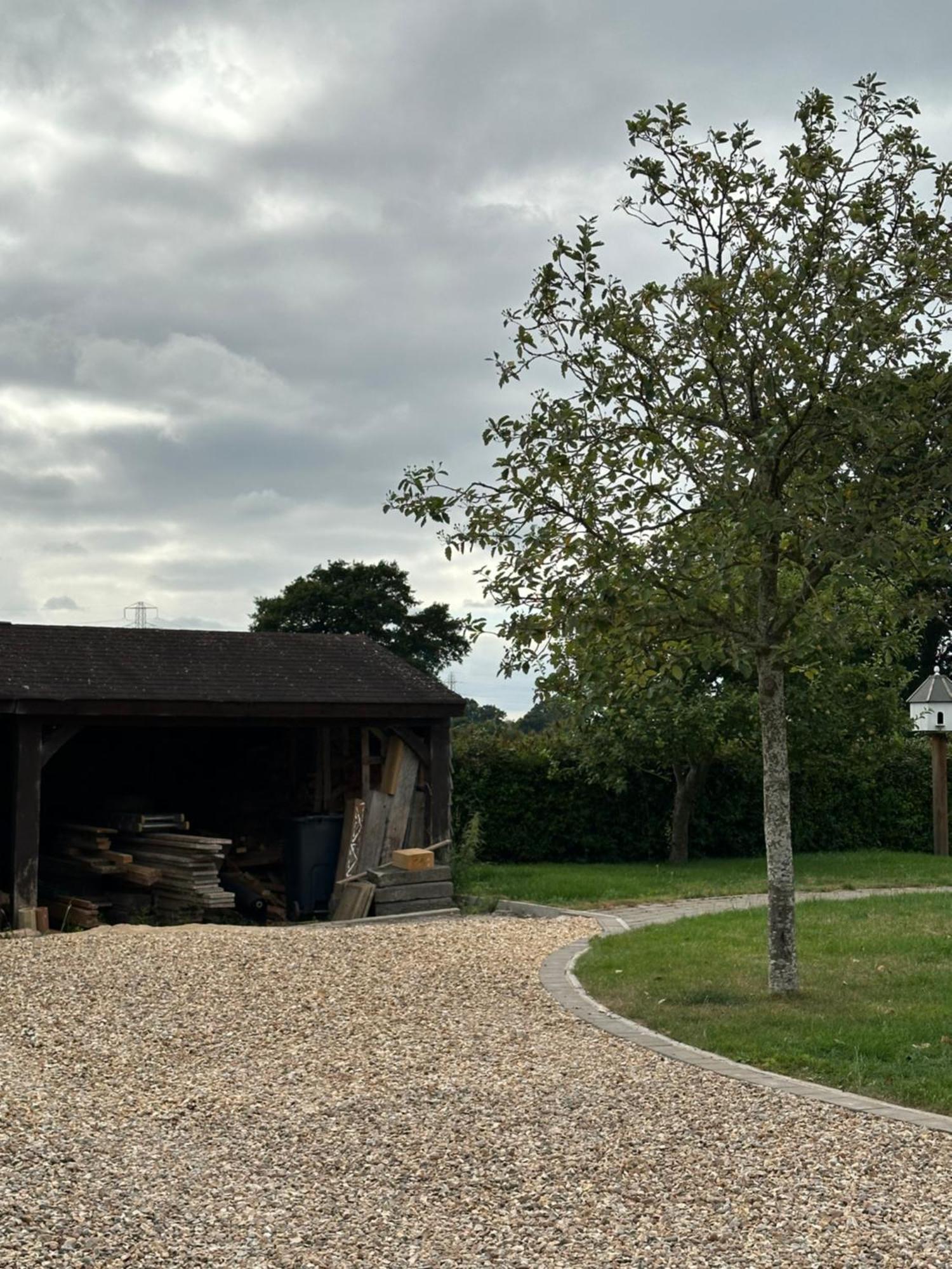 The West Wing Villa Devizes Bagian luar foto
